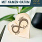 Personalisiertes Holzherz mit Gravur – Massivholz Geschenk zu Muttertag, Hochzeit & Jahrestag