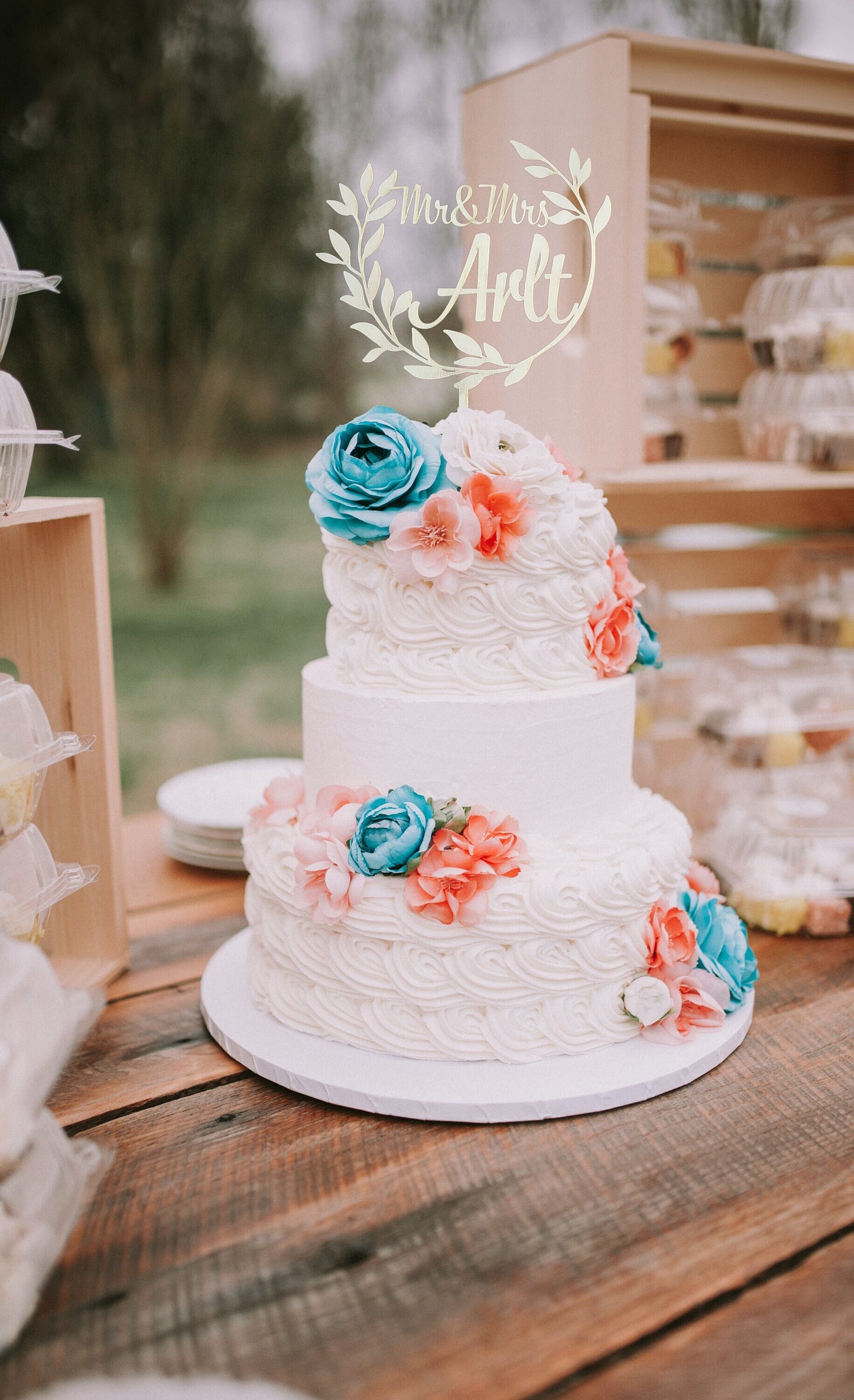 Cake Topper für Hochzeitstorte, personalisierter Cake Topper mit Namen, Mr und Mrs, Deko für Torte, Hochzeitsdeko Zweige