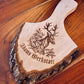 Personalisiertes Rindenbrett mit Hirsch Gravur für Jäger, Holzbrett mit Griff, Vesperbrett mit Name oder Wunschtext, Geschenk zur Jagd