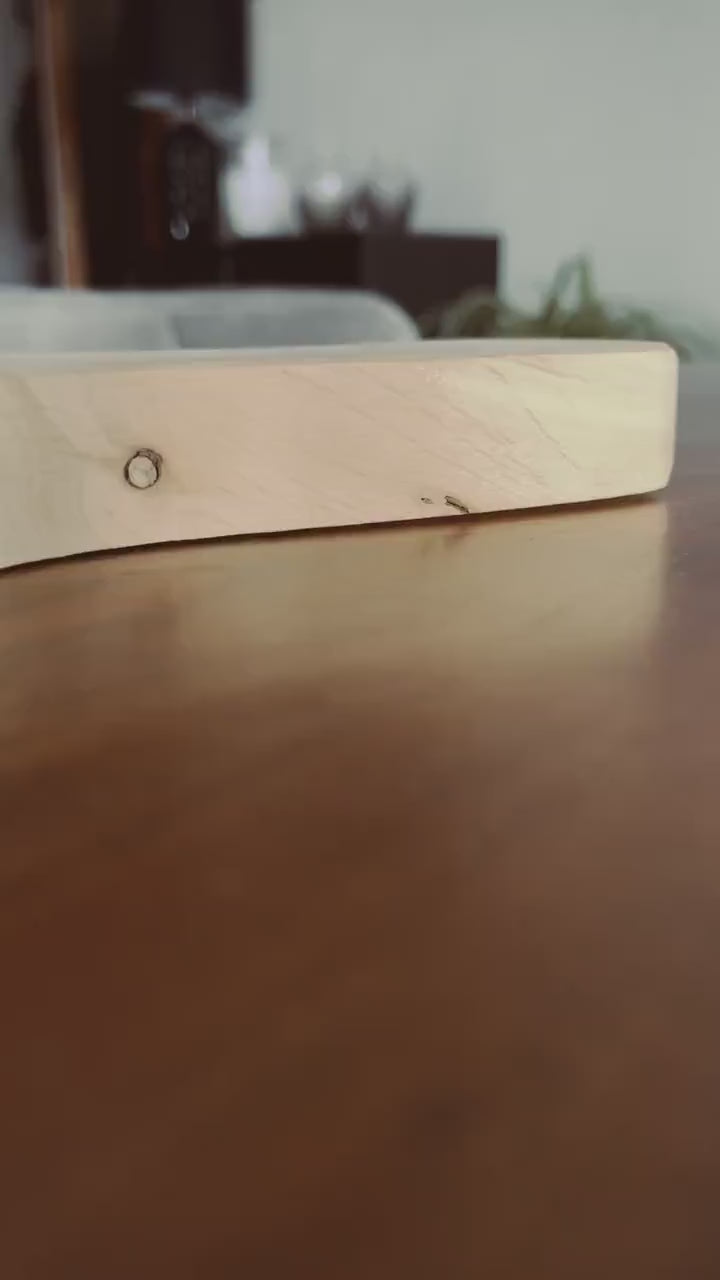 Personalisiertes Rindenbrett mit Hirsch Gravur für Jäger, Holzbrett mit Wunschtext Vesperbrett mit Name, mit Griff Waidmannsheil Spruch Jagd