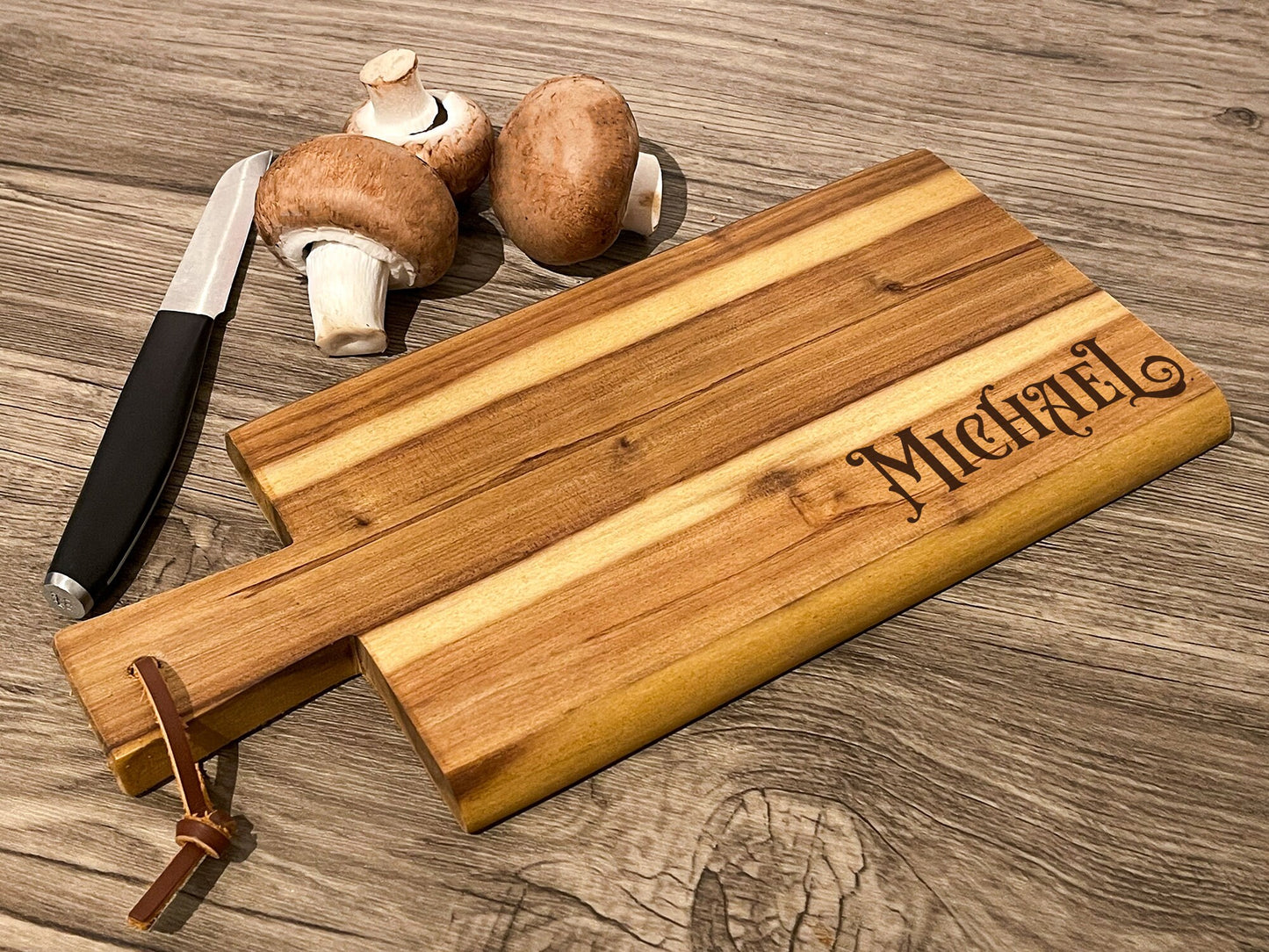 Personalized grill barbeque wooden board with desired text or name, snack board with handle, mountains, hiking, mountains, board with engraving
