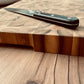 XXL Akazien Stirnholz Schneidebrett personalisiert – Massives BBQ-Brett (42x30x4cm)