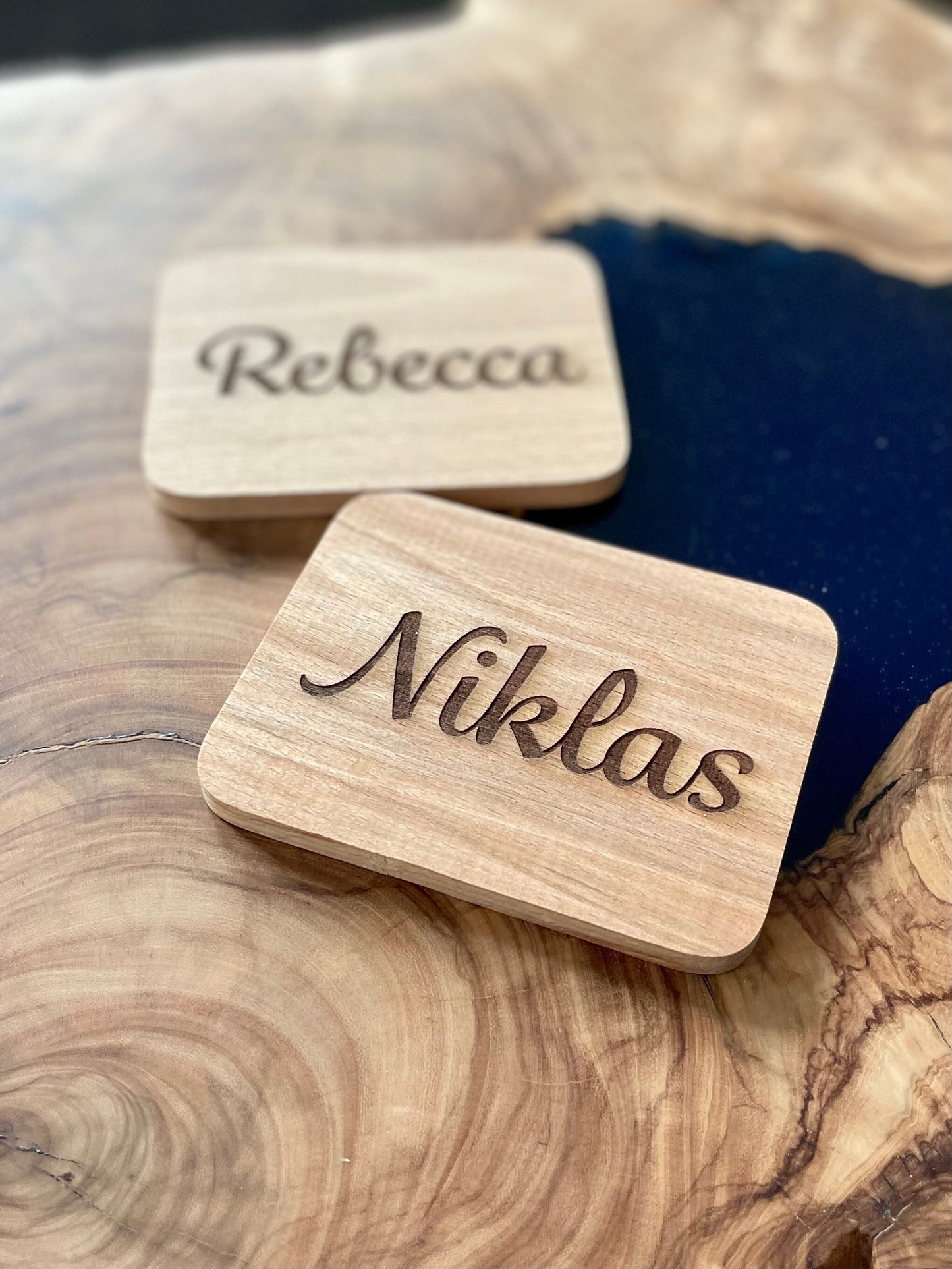 Personalisierte Raclette-Untersetzer aus Holz – Pfännchen-Halter mit Name & Sprüchen