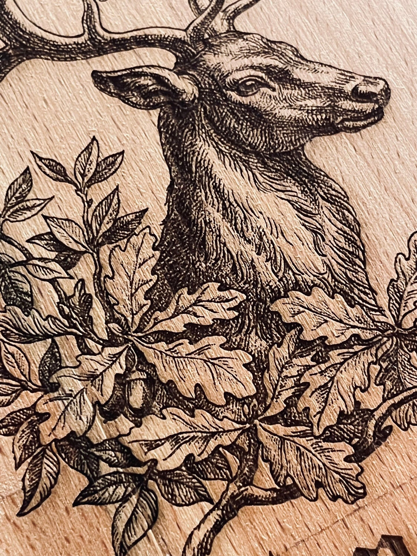 Personalized wooden board with engraving for hunters, with desired text or name, snack board with handle, Waidmannsheil saying for the hunt hunting dog